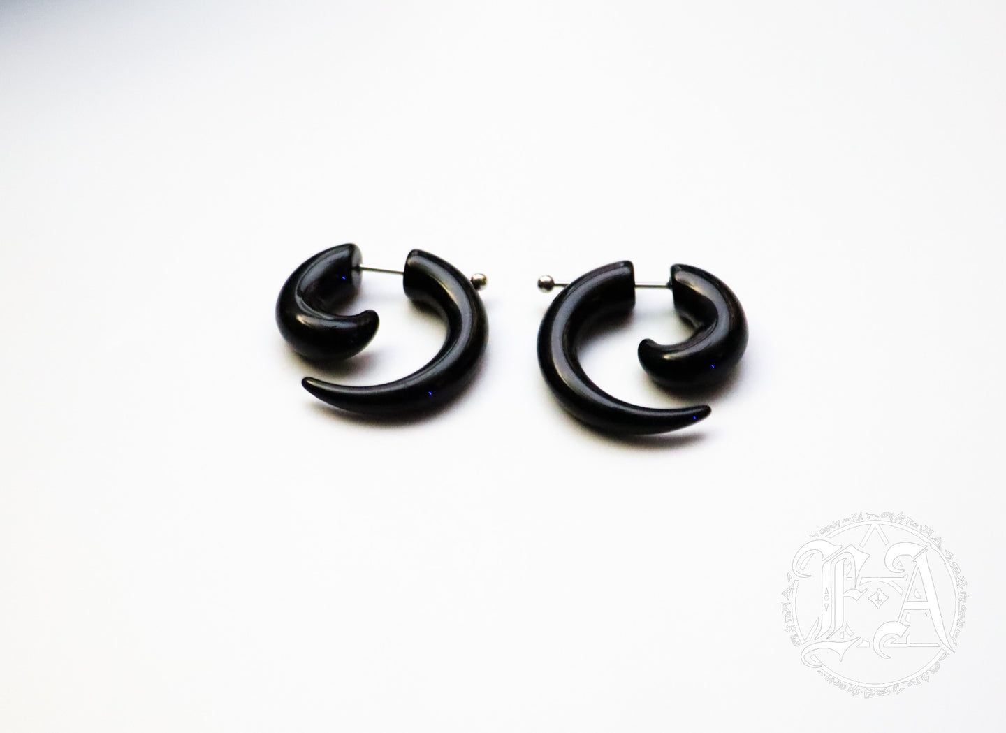 Black Horn - Earrings
