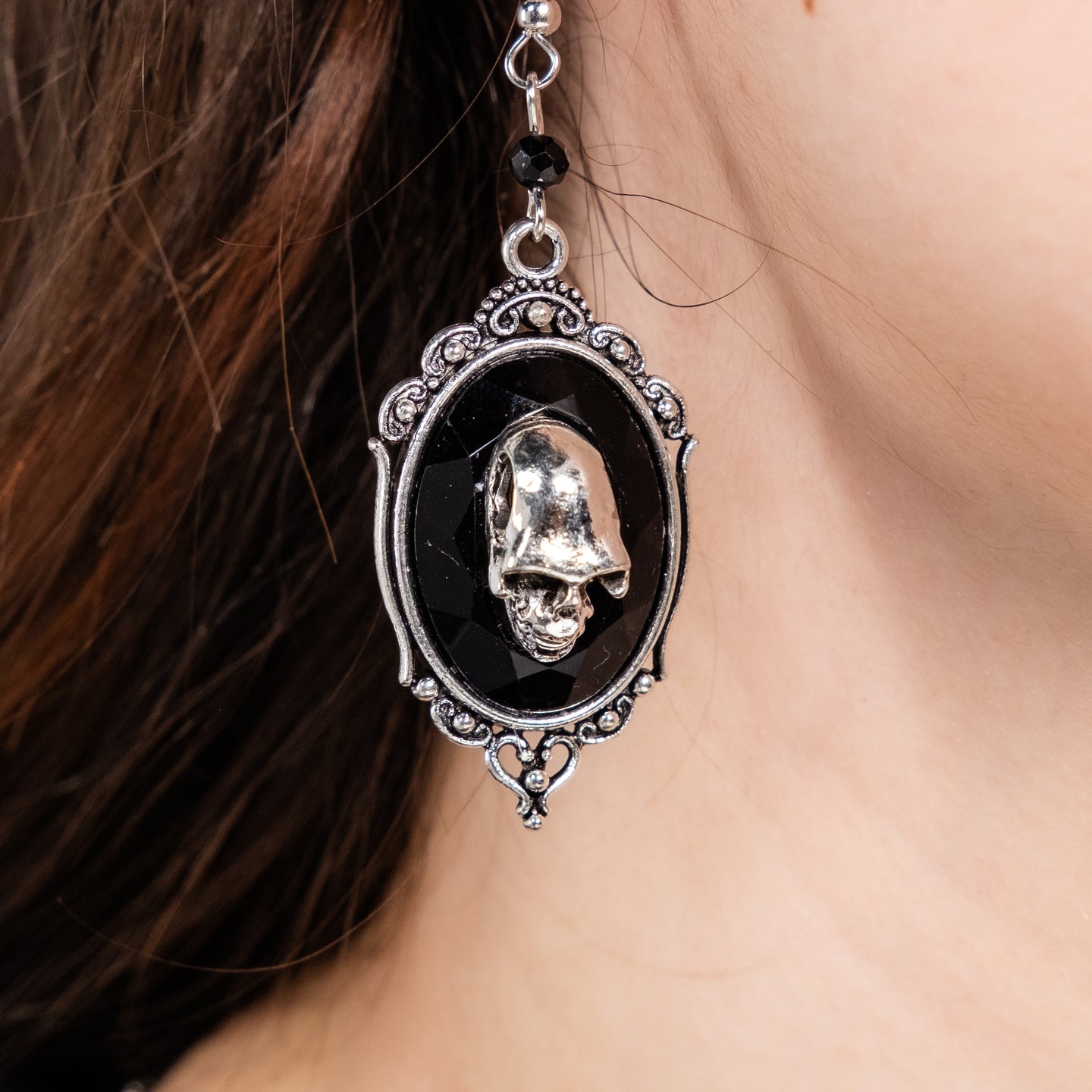 Victorian Skull - Earrings