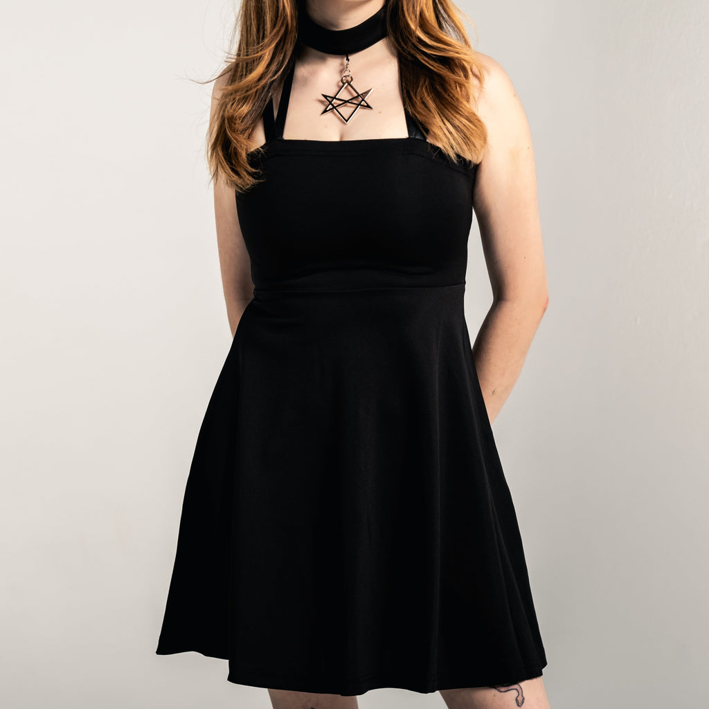 Rita Dress Womens Slim Fit Dress with Choker Medium