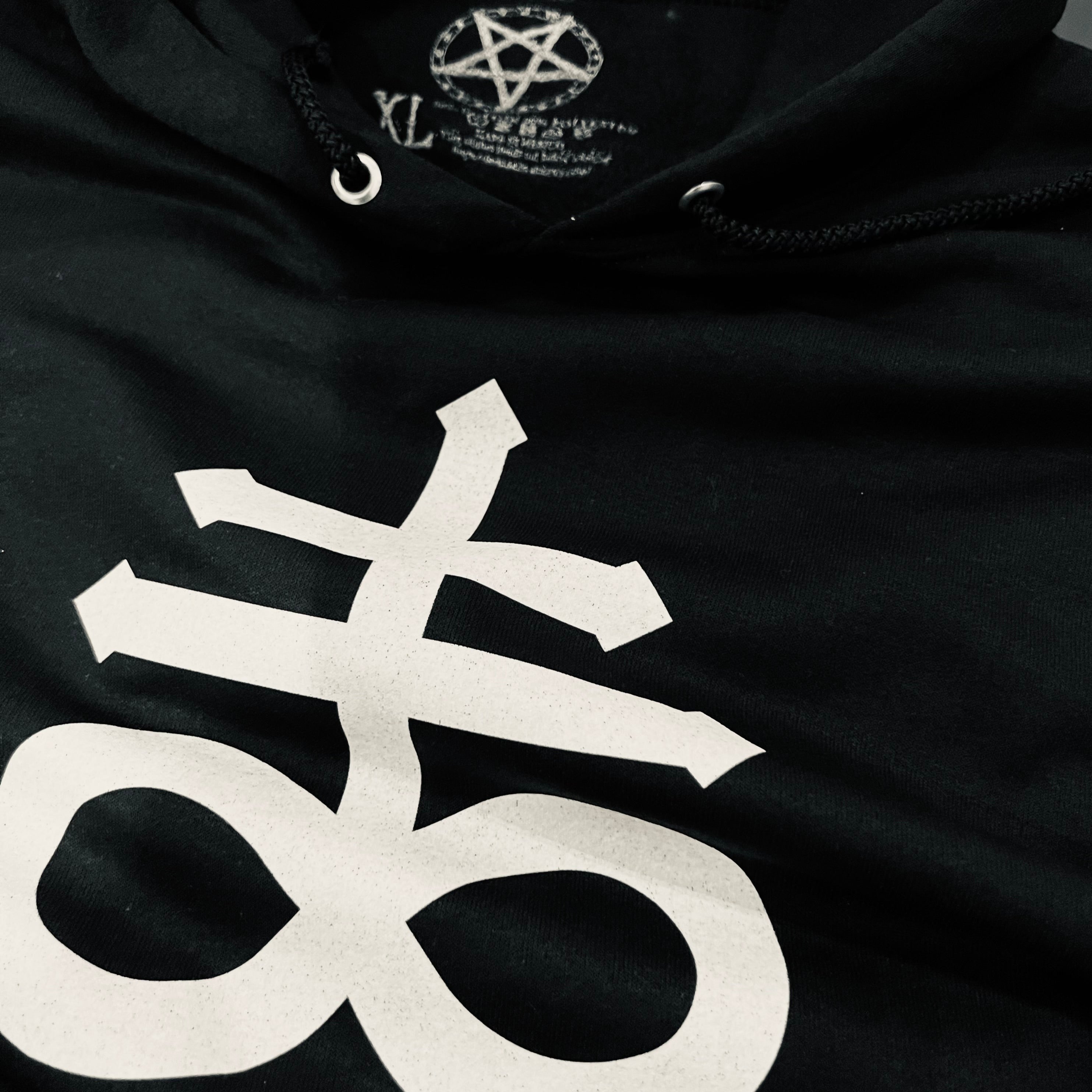 leviathan cross - Hoodie